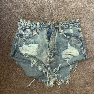 Used 1 time fashionova high waist shorts,
